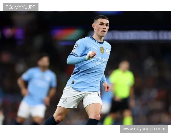 菲尔·福登：英格兰足球新星的崛起与曼城未来核心的奋斗历程