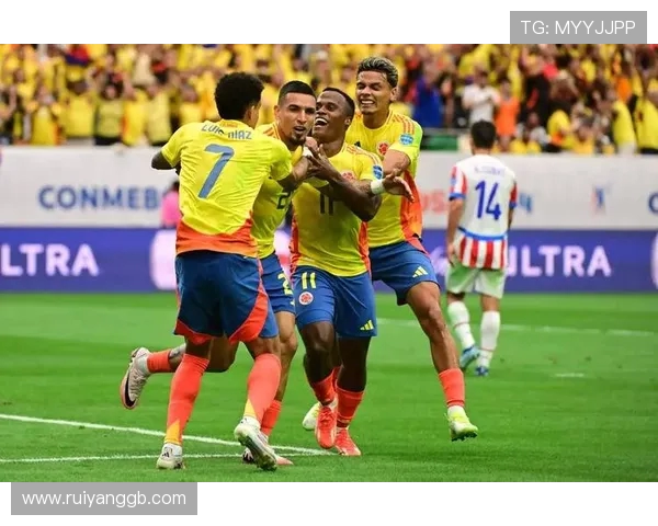 巴西与巴拉圭在美洲杯的激烈对决与历史交锋回顾